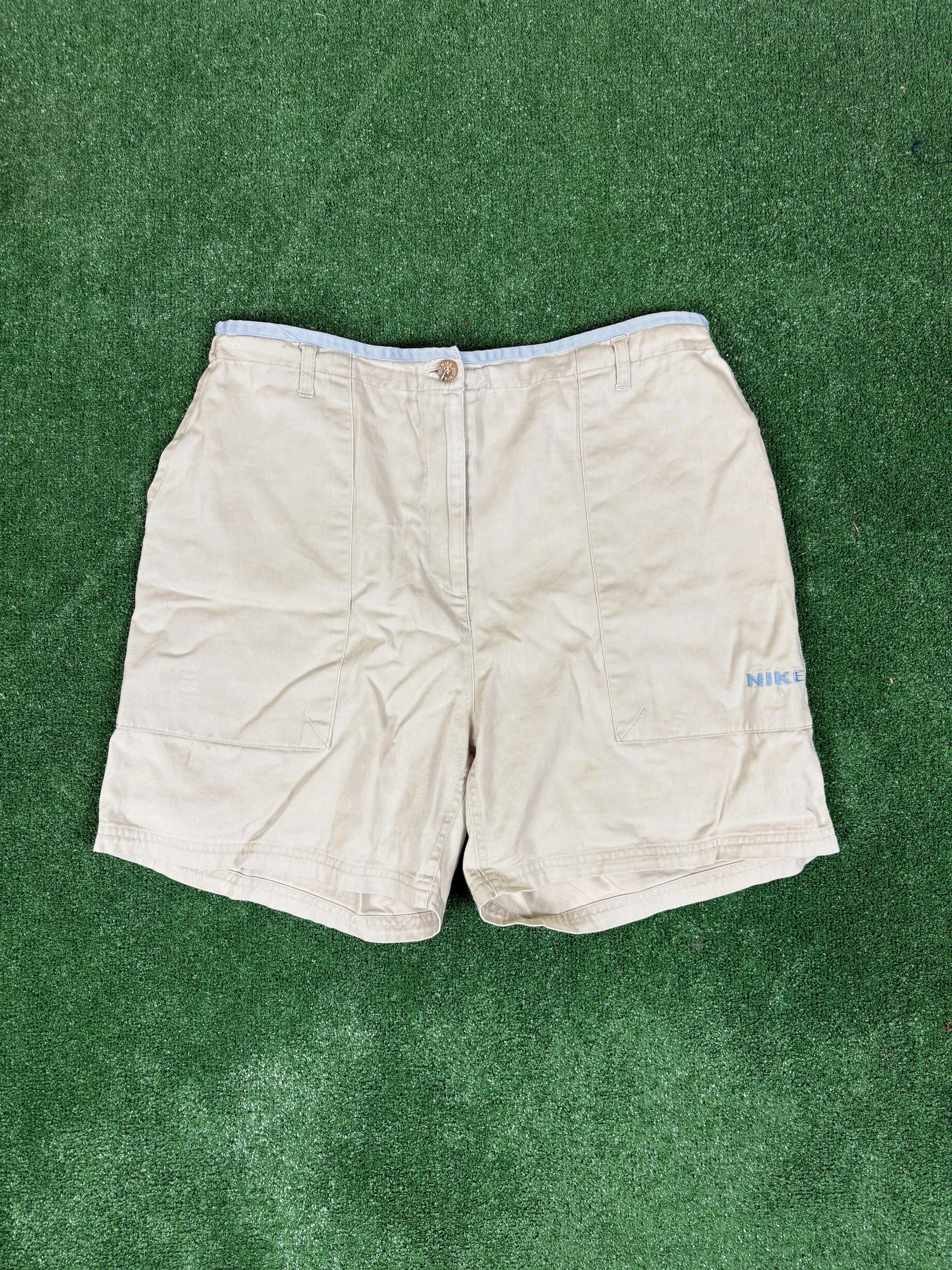 SHORTS NIKE BEIGE VINTAGE 90s