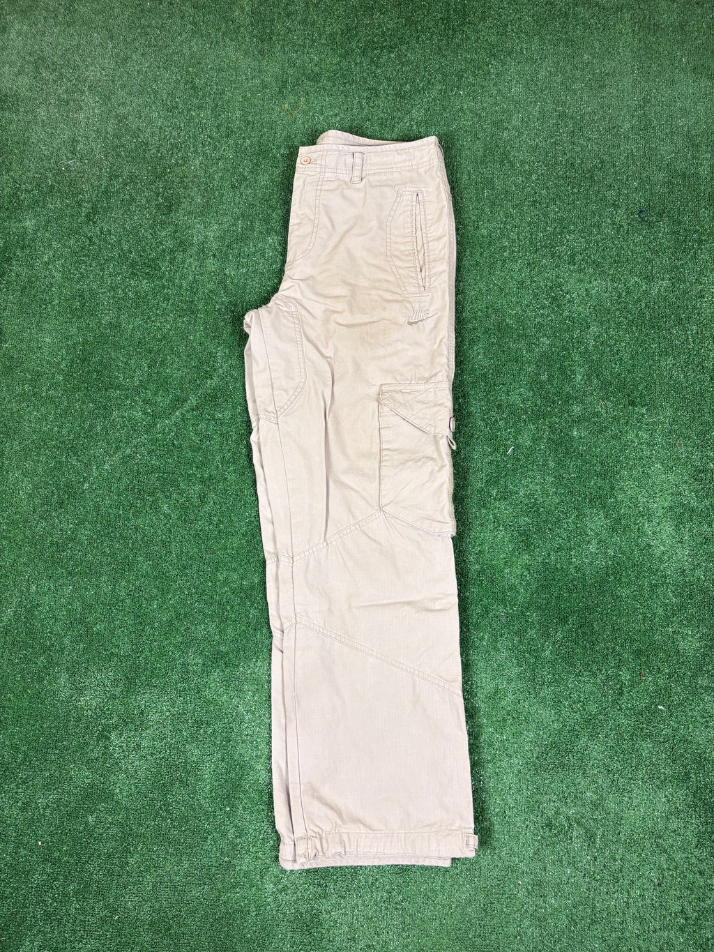 PANTALONES CARGO NIKE BEIGE VINTAGE 2000s