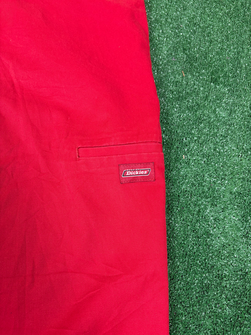 SHORTS DICKIES ROJOS VINTAGE 2000s