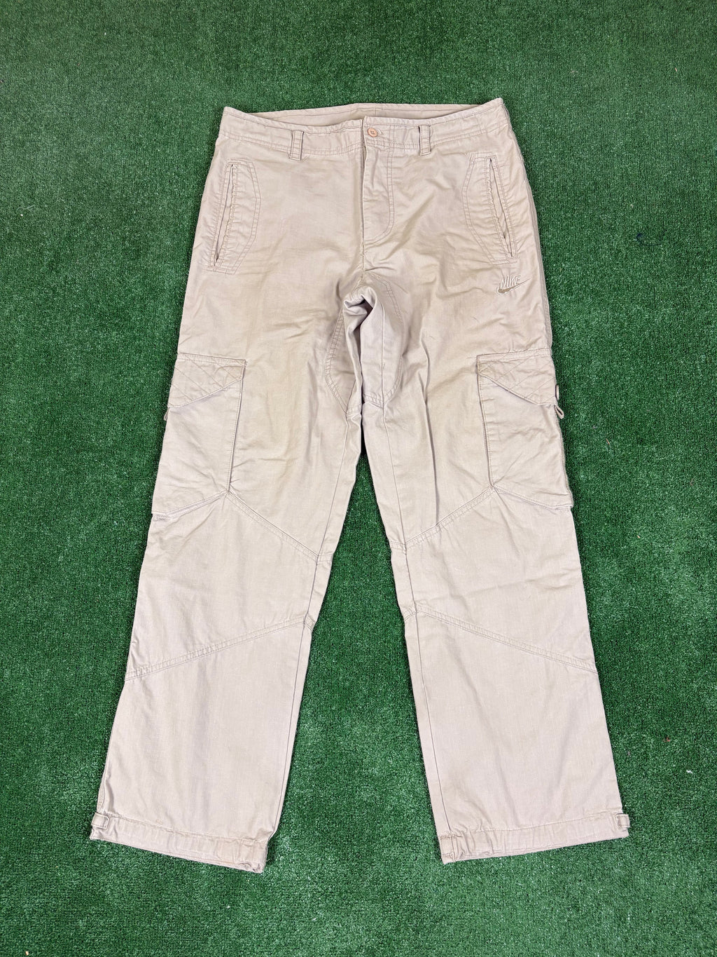 PANTALONES CARGO NIKE BEIGE VINTAGE 2000s